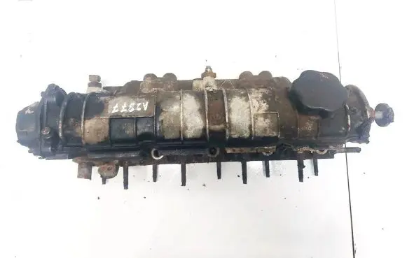 Renault 19 Engine head 