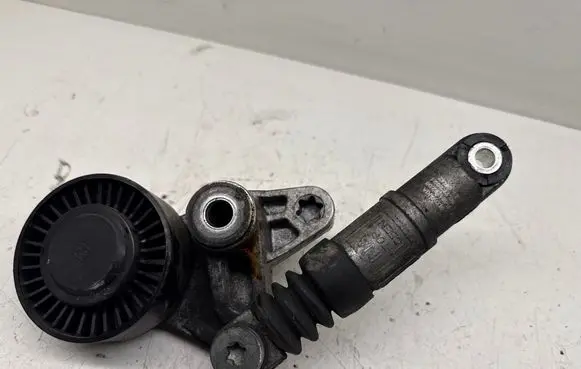 Audi A6 S6 C6 4F Alternator belt tensioner F56126206 30112021 20042
