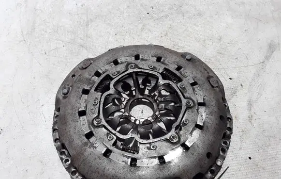 Renault Scenic III - Grand scenic III Pressure plate 302052229R