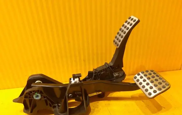 Brake pedal