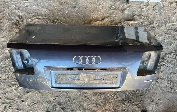 Audi A8 S8 D3 4E Tailgate/trunk/boot lid