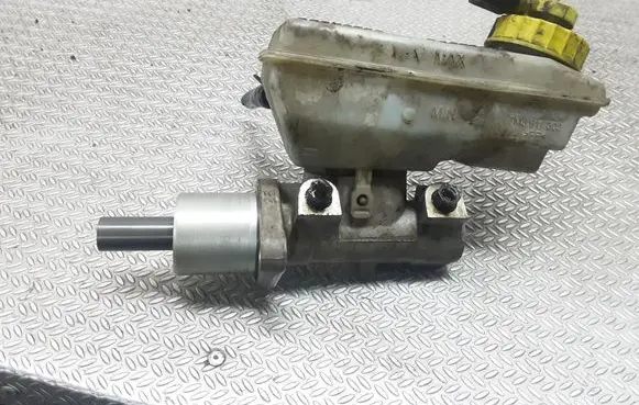 Seat Alhambra (Mk1) Master brake cylinder 7M3611303