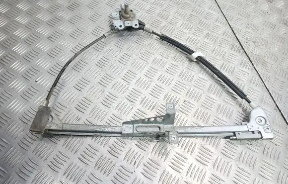 Audi 80 90 S2 B4 Front door manual window regulator 8A0837400