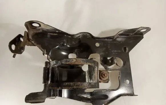 Opel Vivaro Fuel filter bracket/mount holder 164192090R 93450862