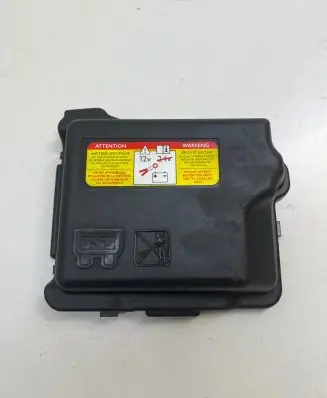Peugeot 2008 I Fuse box cover 9671924480