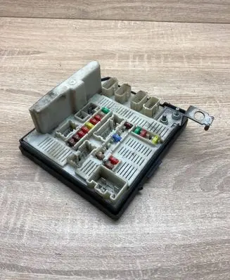 Renault Kangoo I Fuse module 519220222 7698895243