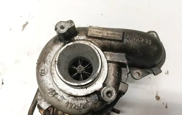 Ford Focus Turbo CV6Q6K682AA