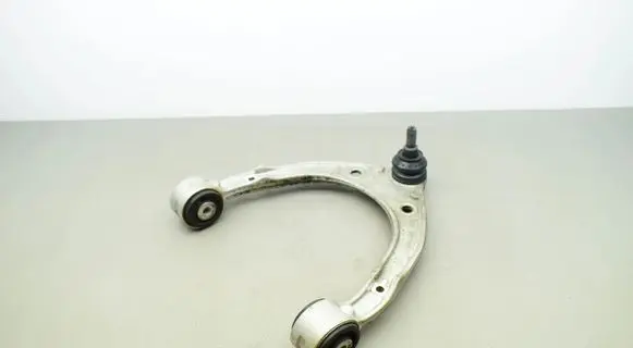 Volkswagen Touareg II Front upper control arm/wishbone 7P0407077