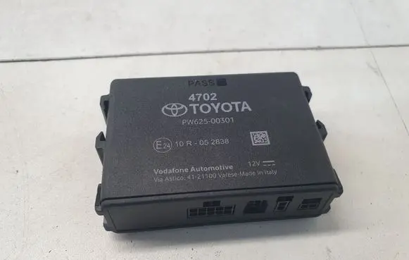 Toyota Auris E180 Parking PDC control unit/module PW62500301 4702