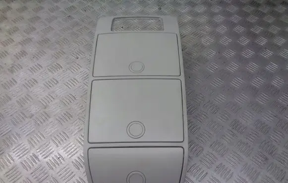 Volkswagen Touran I Glove box in trunk 