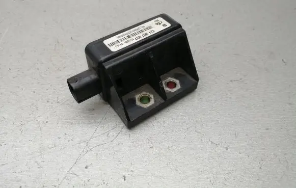 Volkswagen Golf IV ESP acceleration yaw rate sensor 1J1907637