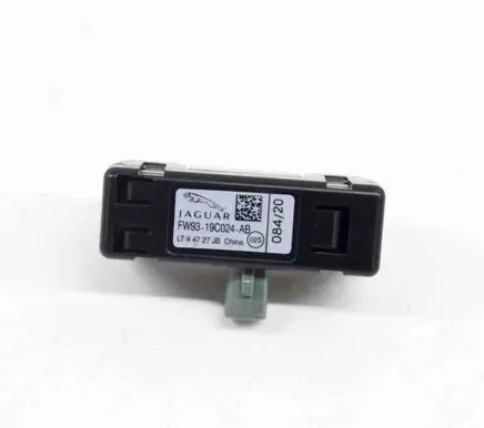 Jaguar F-Pace Aerial antenna amplifier FW9319C024AB