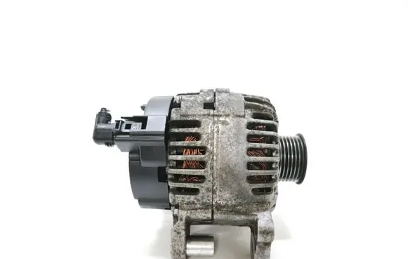 Volkswagen Golf Plus Generator/alternator 03C903023B 2542731G 407083108