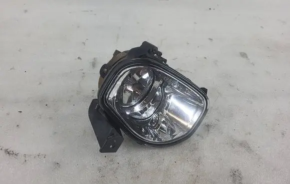 Toyota Avensis T250 Front fog light 19A480B