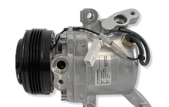 Subaru Justy Air conditioning (A/C) compressor (pump) 4472605820 4471602270