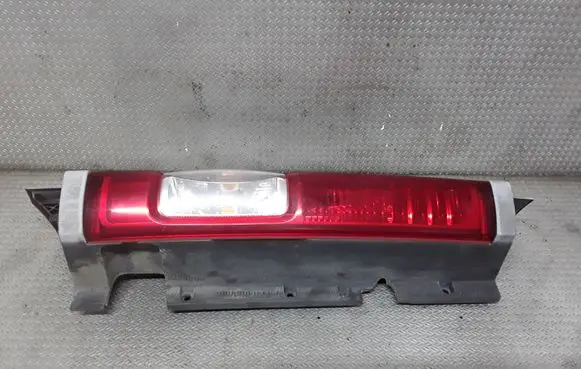 Nissan Primastar Rear/tail lights 93857722 265A60118R