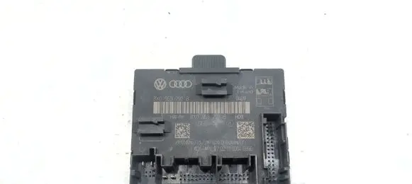 Audi A1 Door control unit/module 8X0959792B