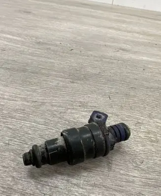 Renault Scenic I Fuel injector 866313