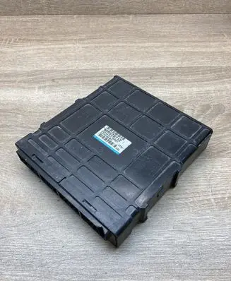 Mitsubishi Galant Engine control unit/module ECU MR578712 E6T34181