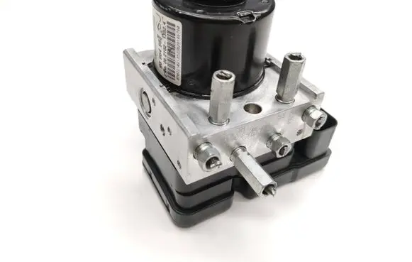 Chevrolet Aveo ABS Pump 96964985