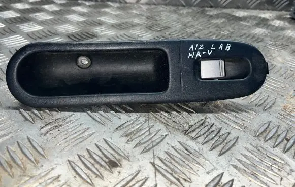 Honda HR-V Front door window switch trim 83520S2H G010M1