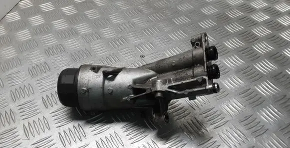 Jaguar F-Pace Oil filter mounting bracket G4D36714A