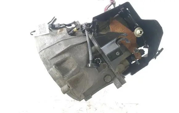 Ford Fiesta Manual 5 speed gearbox ET7R7002ABF ET7R7002