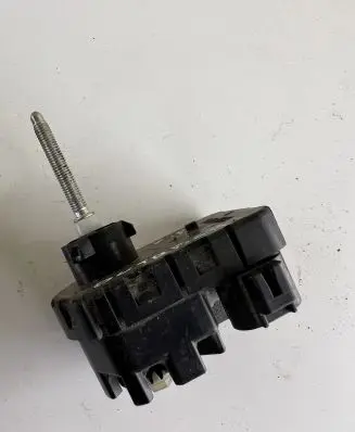 Subaru Outback Headlight level adjustment motor 