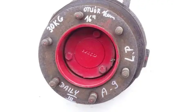 Iveco Daily 3rd gen Front wheel hub