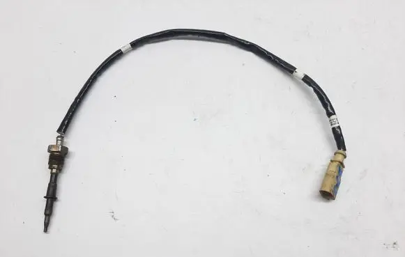 Volkswagen Tiguan Exhaust gas temperature sensor 8K0973802C