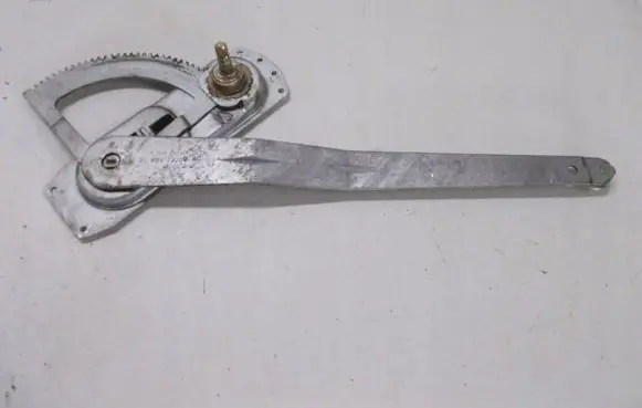 Ford Transit Front door manual window regulator 