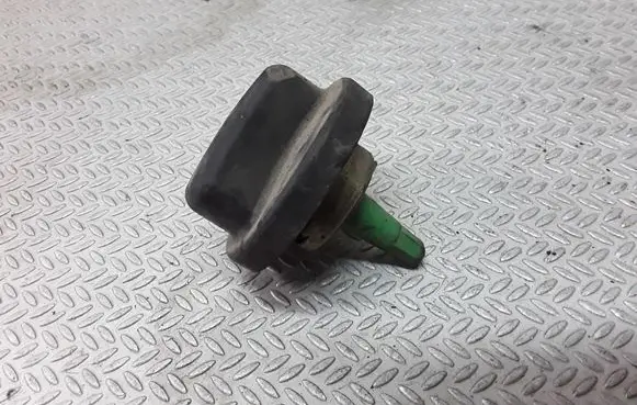 Fuel tank filler cap