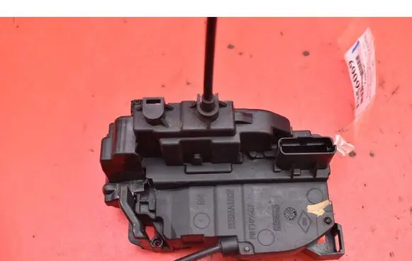 Renault Megane III Rear door lock 