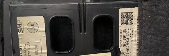 Glove box