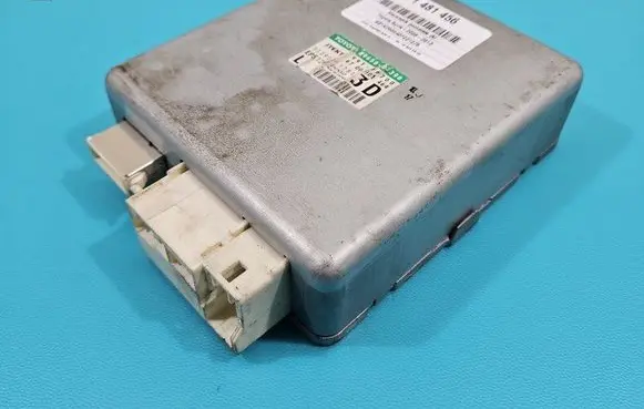 Toyota Auris 150 Central body control module 89650-02390 IMPRK1481456