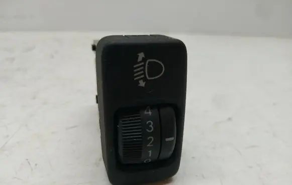 Toyota Avensis Verso Headlight level height control switch 3001