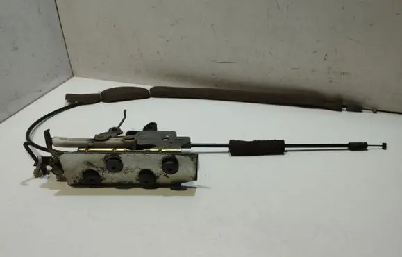 Peugeot Partner Loading door lock 