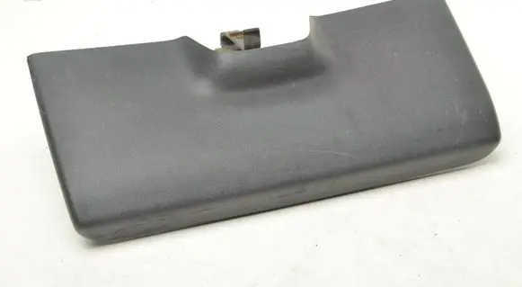 Volvo V60 Rear bumper trim bar molding 31373155