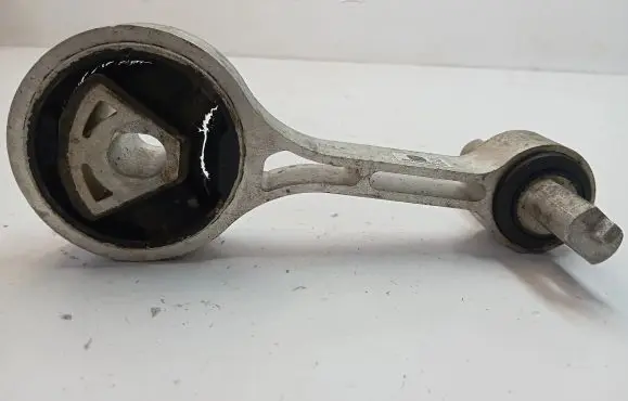 Maserati Levante Engine mount bracket 06700320420