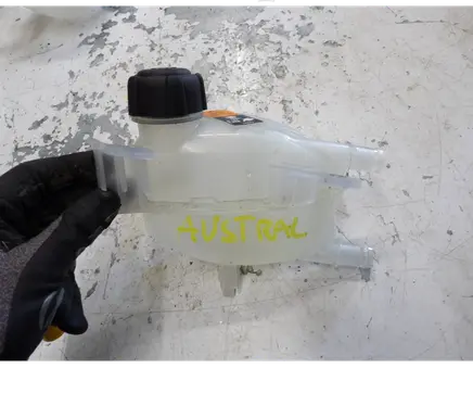 Renault Austral Coolant expansion tank/reservoir