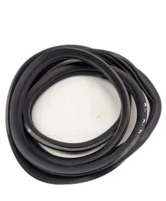 Hyundai Tucson IV NX4 Front door rubber seal 