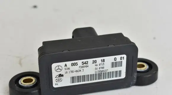 Mercedes-Benz ML W164 ESP acceleration yaw rate sensor A0055422018