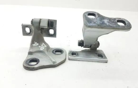 BMW 7 E65 E66 Front door hinge set 7017818