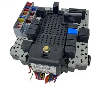 Volvo V70 Fuse module 9401802 0327346 160158432