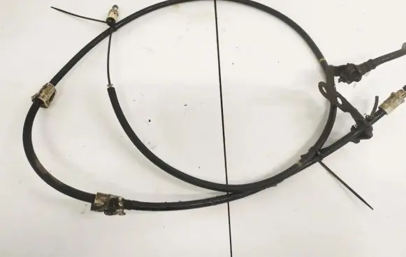 Handbrake/parking brake wiring cable