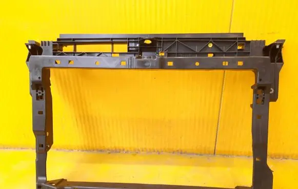 Volkswagen Golf VIII Radiator support slam panel 578805594