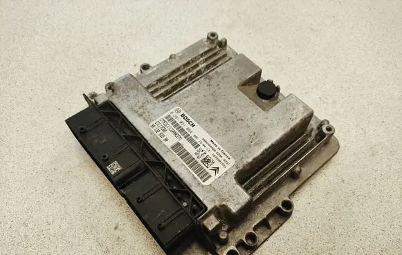Peugeot Partner Engine control unit/module 9806460480 0281031864