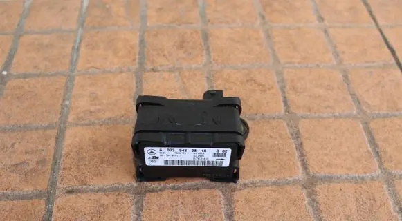 Opel Meriva A ESP acceleration yaw rate sensor A0035429818