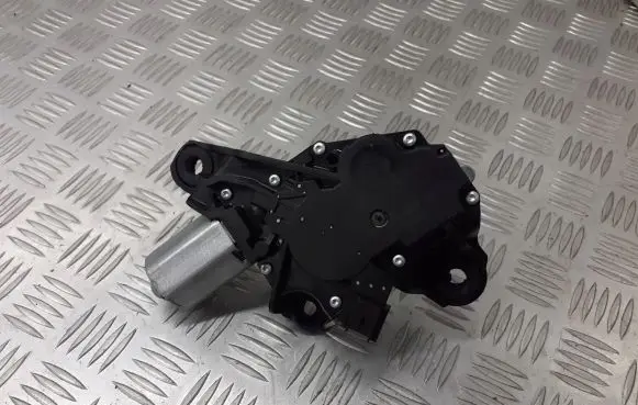 Renault Laguna III Wiper motor 0390201832