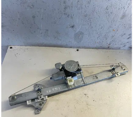 Renault Koleos II Front window lifting mechanism without motor 807218081R 145140 20180131